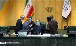 80 نماینده خواستار برخورد با 2 عضو هیئت‌رئیسه شدند 