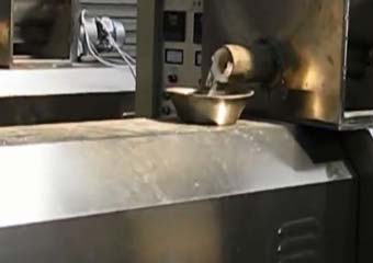 فیلم / تولید برنج مصنوعی با دستگاههای چینی !!