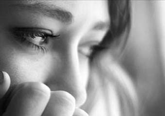 مرد که به بهانه انرژیدرمانی زنان و دختران را آزار و اذیت میکرد