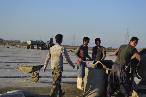 پیشرفت 95درصدی بتن ریزی بازار هفتگی بندرترکمن+ تصاویر