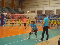 تیم یکدست و همدلی داریم