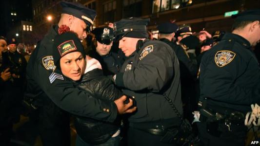 مطرح شدن سومین مورد قتل سیاه پوستان آمریکا به دست پلیس