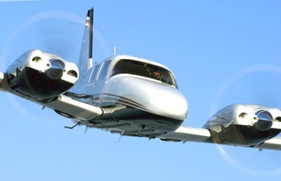 نمایش فاصله طبقاتی در ایران با خرید هواپیمای شخصی توسط ثروتمندان و مرفهین بی درد !!!