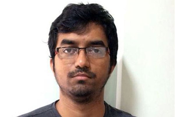 دستگیری توئیت کننده اخبار داعش+عکس 