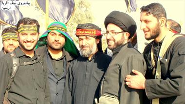  تجلی زیبای «هوشیاری مردم ایران نسبت به مقتضیات زمان» در پیاده روی اربعین/ حضور حماسي مسلمانان در کربلا روحيه رزمندگان مقاومت و مردم عراق را بالا برد