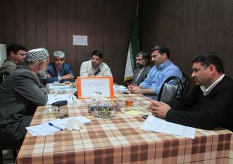 تاکید ، امير شير توماج براستقرار هرچه سريعتر ادارات ثبت احوال و تامين اجتماعي در سيمين شهر