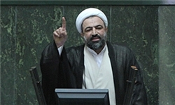 آقایان فتنه‌گر! مگر براندازی شاخ و دم دارد که دنبالش می‌گردید 