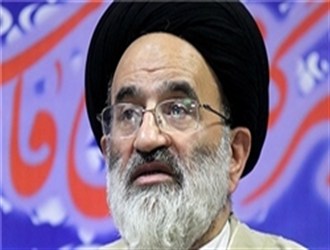 نباید میراث شهدا به فتنه‌گران واگذار شود