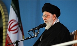  دشمن فعلاً به صراحت با آرمان‌ها کاری ندارد اما اگر عقب‌نشینی بشود بعداً سراغ آرمان‌ها هم می‌آید 