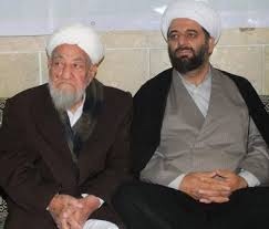 در بحث امر به معروف و نهی از منکر باید در مقابل یک منکر مقابله گردد و تذکر داده شود