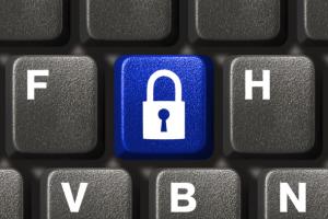 سکوت وزارت ارتباطات برای حکم فیلترینگ