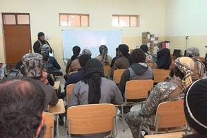 دانشجویان دانشگاه علوم دینی داعش + تصاویر