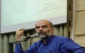 اندک فرهنگ باقی مانده از انقلاب با عملکرد وزارت ارشاد در حال نابودی است