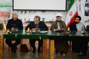 حضور کاروان سرزمین برادری در دانشگاه گلستان / جوانان ترکمنی سنی مذهب، همیشۀ تاریخ در برابر دشمن متجاوز ایستاده‌اند