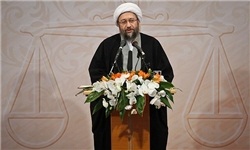 فشار به دستگاه قضایی زیاد است