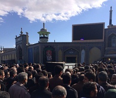 تصاویر/ تشییع پیکر همشیره رهبر انقلاب در مقابل حرم حضرت معصومه(س) 