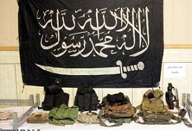 تصاویر/ تجهیزات کشف شده از گروهک تروریستی شرق کشور 