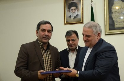 آیا دکترصادقلو استاندار اجاره ای اصلاح طلبان است؟ 