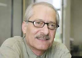 پیکر حسین قندی پس از تشییع در قطعه نام‌آوران بهشت زهرا آرام خواهد گرفت