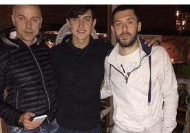 چرا مدتی است سردار آزمون پیراهن مشکی اش را از تنش در نمی آورد؟