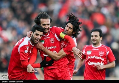 پرسپولیس فاتح دربی ۸۰؛ قلعهنویی این بار به برانکو باخت + حاشیه ها