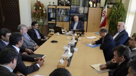  لایروبی ورسوب زدایی کانال طبیعی 'خوزینی' درخلیج گرگان