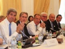 نقش هر یک از بازیگران صحنه کوبورگ چه بود؟