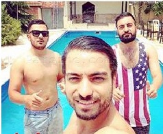 آقازاده مشاور احمدی نژاد لب استخر! / عکس