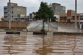 امدادرسانی به حادثه‌دیدگان‌ طغیان 