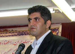 من فرهنگی نیستم. اما از فرهنگ هم کاسبی نمیکنم!