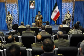 چنان اقتداری ایجاد کنید که دشمن جرأت خیال تعرض را هم نداشته باشد 