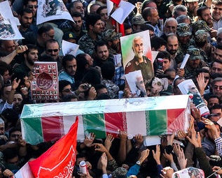 گزارش تصویری: مراسم تشییع پیکر سردار شهید حاج حسین همدانی 