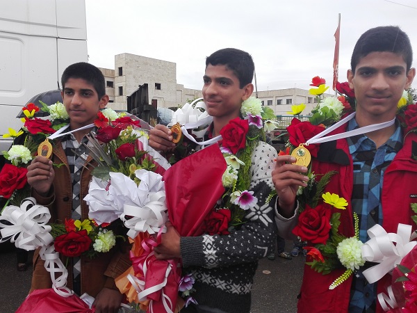 تصاویر/ بازگشت سه بسکتبالیست کلاله از مسابقات کشوری/ تیم بسکتبال گلستان قهرمان کشور شد