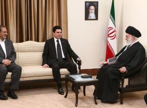 آقای قربانقلی بردی محمداف با رهبر معظم انقلاب اسلامی