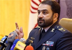 هواپیمای نظامیان آمریکا را هفت ساعت نگهداشتیم تا بفهمند مملکت صاحب دارد