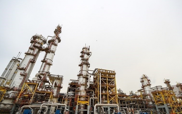 ناکارآمدی مدیران علل عمده آتش‌سوزی‌ها در پتروشیمی‌ها و پالایشگاه‌ها/باندبازی و گروه بازی در رأس مدیریت پتروشیمی‌ها و پالایشگاه‌ها