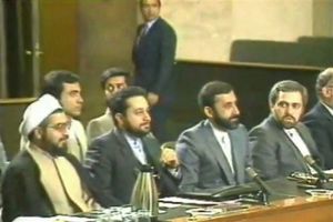 انتقاد روحانی به عملکرد ولایتی