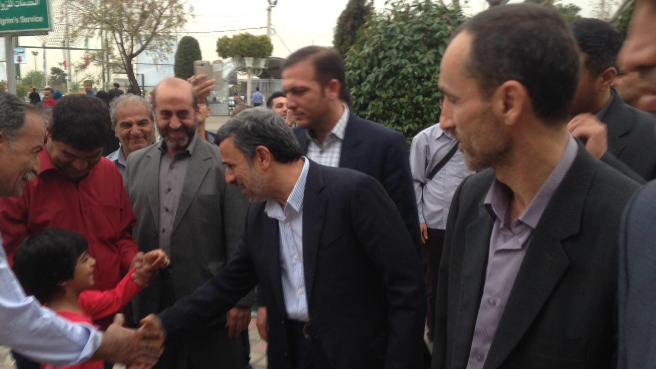 تصاویر/ حضور دکتر احمدی نژاد و حمید بقایی در حرم حضرت عبد العظیم حسنی(ع)