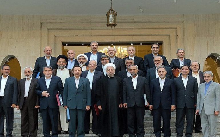 چرخ دولت تدبیر در باتلاق بی حالهای دهه 30 و 40 گیر کرده است!