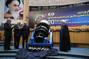 عکس یادگاری روحانی با دستاوردهای دولت قبل/ ۸۵ درصد از سرمایهگذاری این پروژهها قبل از دولت یازدهم انجام شد