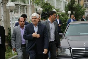 چرا اصلاحات کاندیداتوری محمد هاشمی را جدی نمی گیرد؟