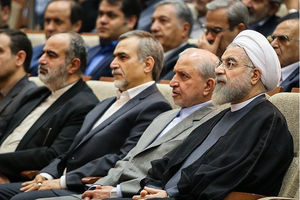 ژستبازی آقایان دولتیها با مردم / حرف جناب روحانی را باور کنیم یا رأی نمایندههای روحانی را؟