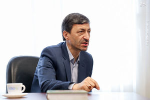 تودهنی فتّاح به دروغ بهزاد نبوی از معاریف ستادی جریان چپ و از دستگیرشدگان فتنه ۸۸
