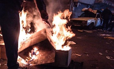 مقایسه وقیحانه مردم معترض با میکروب! / ادعای عجیب نماینده مردم تهران: علت اعتراضات اخیر «حجاب» است!