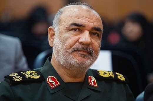 پیام صریح فرمانده کل سپاه به دشمنان: با شکست های سریالی بیشتری مواجهتان خواهیم کرد/در طول تاریخ هرگز فاتحان قله های کوچک تحسین نشده‌اند/  راهی جز قوی شدن نداریم