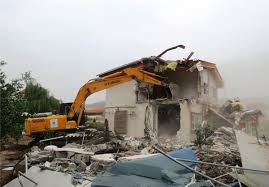 80 بنای غیرمجاز دیگر در نوبت تخریب / مردم بدون اخذ مجوز ، اقدام به ساخت و ساز نکنند.