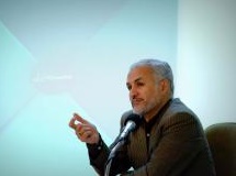 برنامههای روحانی کاملاً ضد اقتصاد مقاومتی و دروغ است