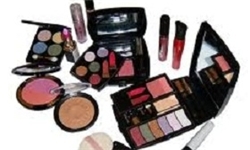 واردات ۱۵۲ میلیارد تومان لوازم آرایشی در سال جاری