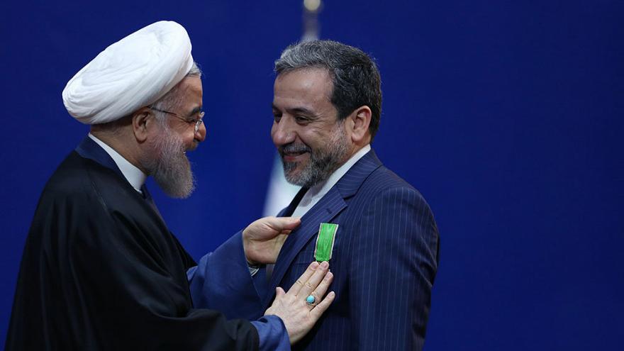 آیا ماموریت عراقچی از سوی انگلیس دیرهنگام به وی ابلاغ شده است! یا خودش ناشیانه جسدمتعفن برجام را درزمین افغانستان رها کرده!؟ 