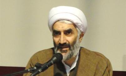 قیام امام براي برگرداندن عزت مردم